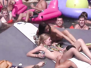 Springbreak Slut First Class